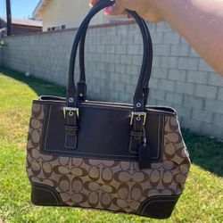 Coach Tote 
