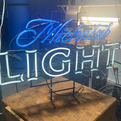 Michelob Light Neon Sign 