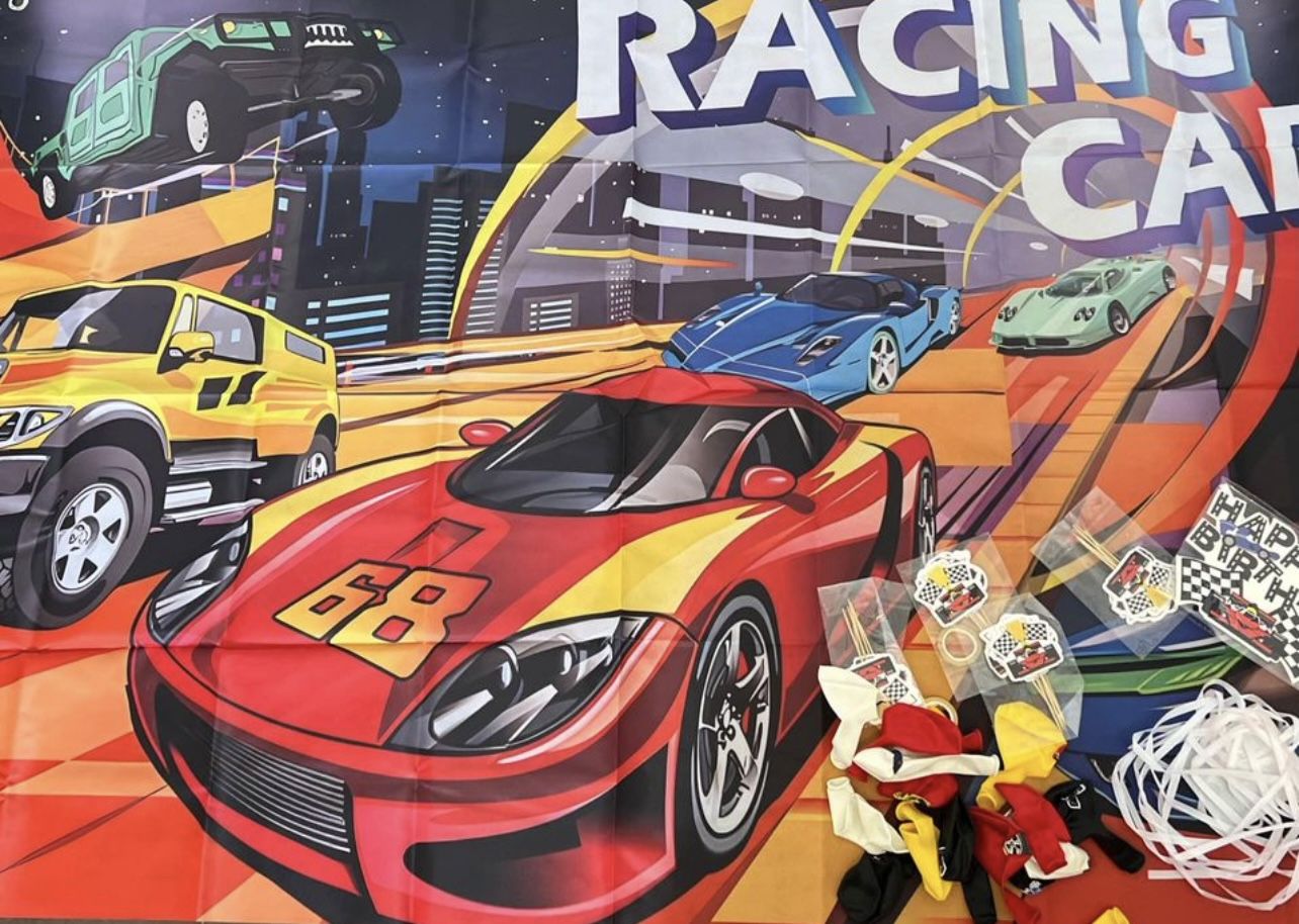 Racing car 42 ct piece Party supplies
