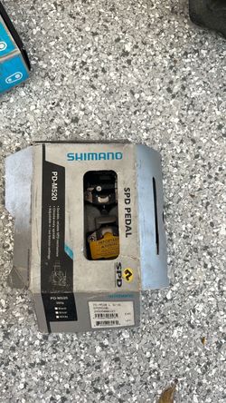 Shimano PD-M520 SPD Clipless Pedals