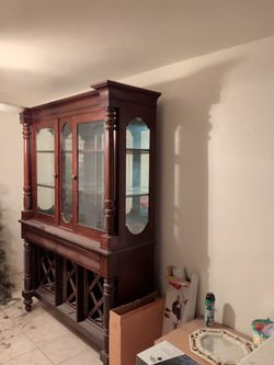 Lane  Wood China Cabinet with Glass Doors
