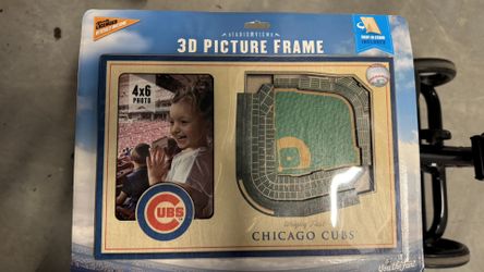 ⚾ Chicago Cubs 3D Stadium Picture Frame – Wrigley Field – Brand New!