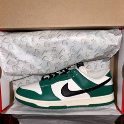 Brand New Nike Dunk Low SE “Lottery Pack Malachite Green” Mens Size 10.5