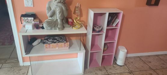 Stand and showcase