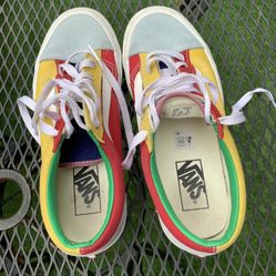 Vans Sneakers Size  7.5 Womens 6 Men 