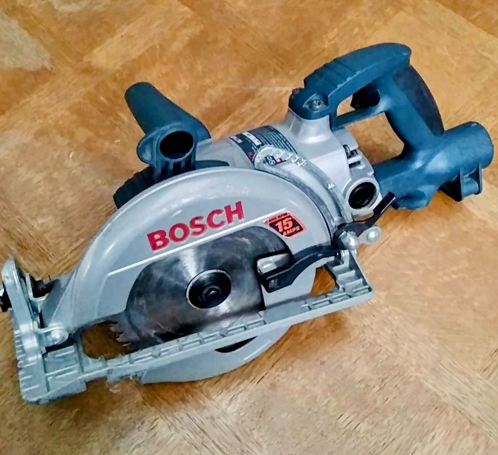 BOSCH Worm Drive Circular Saw