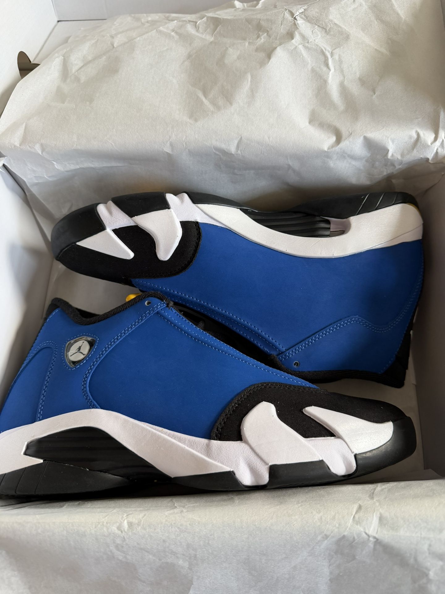 New Jordan 14 Laney (2023) Size 8.5