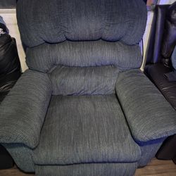 Pre-Owned La-Z-Boy Rocker Recliner $150