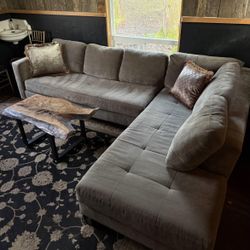 Sectional Couch 