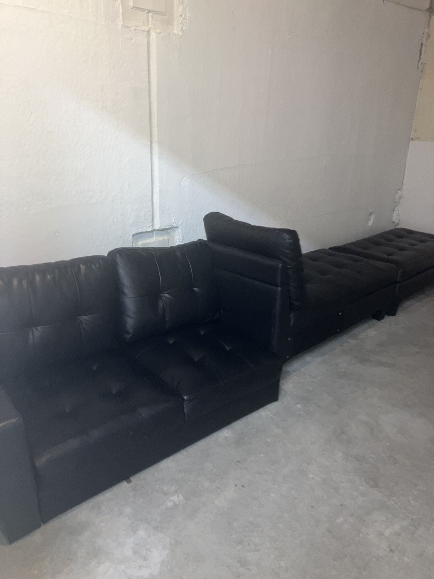 3pieces-Black Sectional Sofa with Ottoman – Gently Used