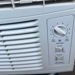 Small Window Cooler 