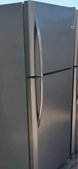 Refrigerator stainless steel