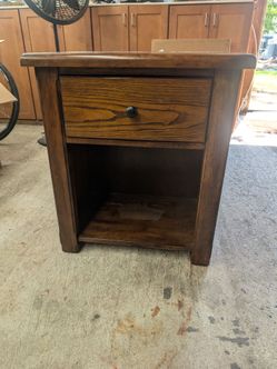 Free Nightstand