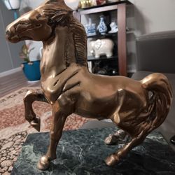 Antique Bronze Horse Statue Sculpture  - Big 9lbs- Serious Callers Only 