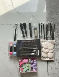 Bare Minerals Makeup Brush Bundle 