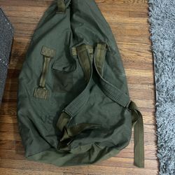 Military duffel bag