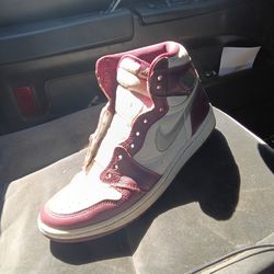 Air Jordan 1 Retro High OG "Bordeaux"