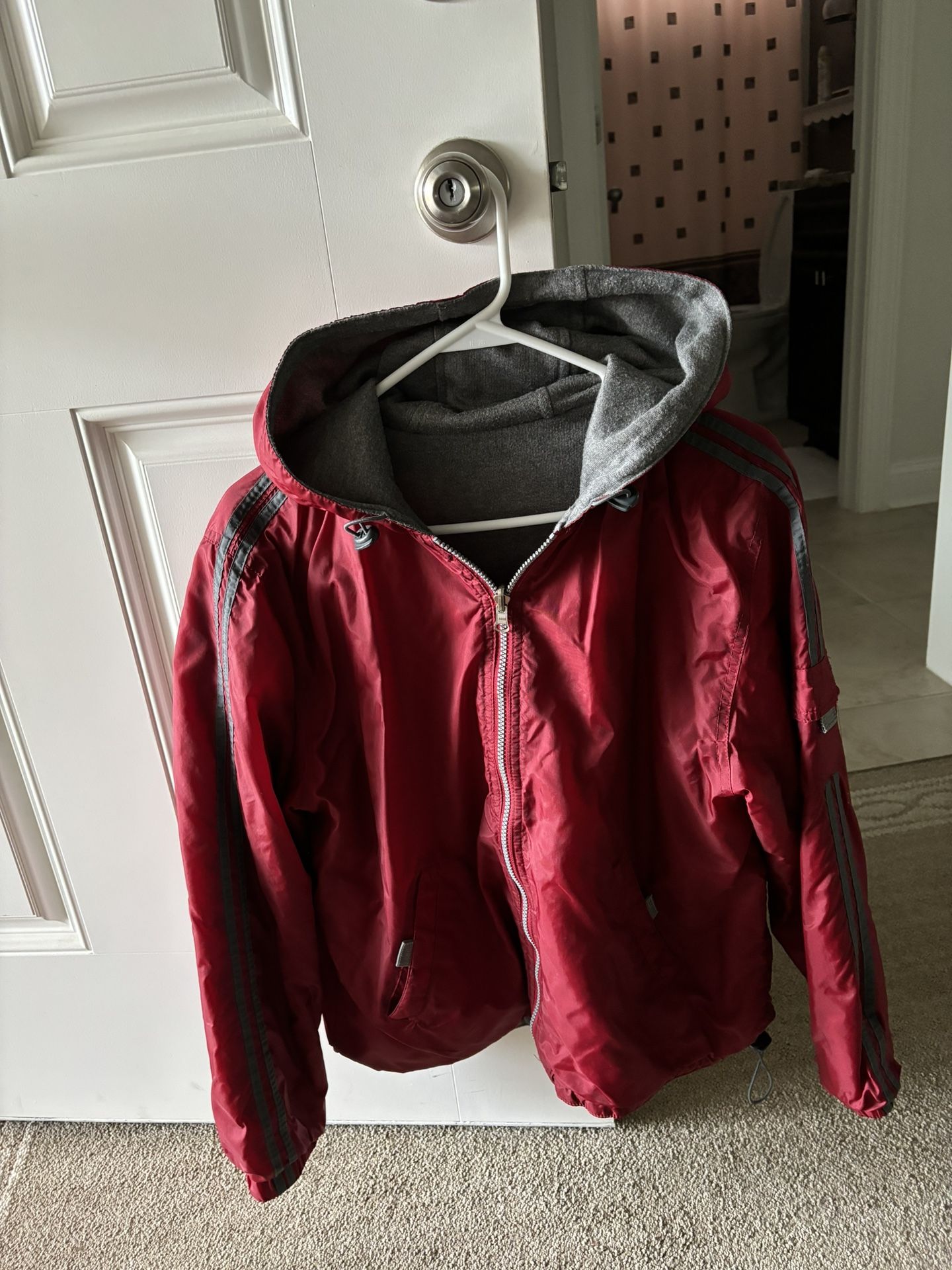 (M) Women’s Or Boys