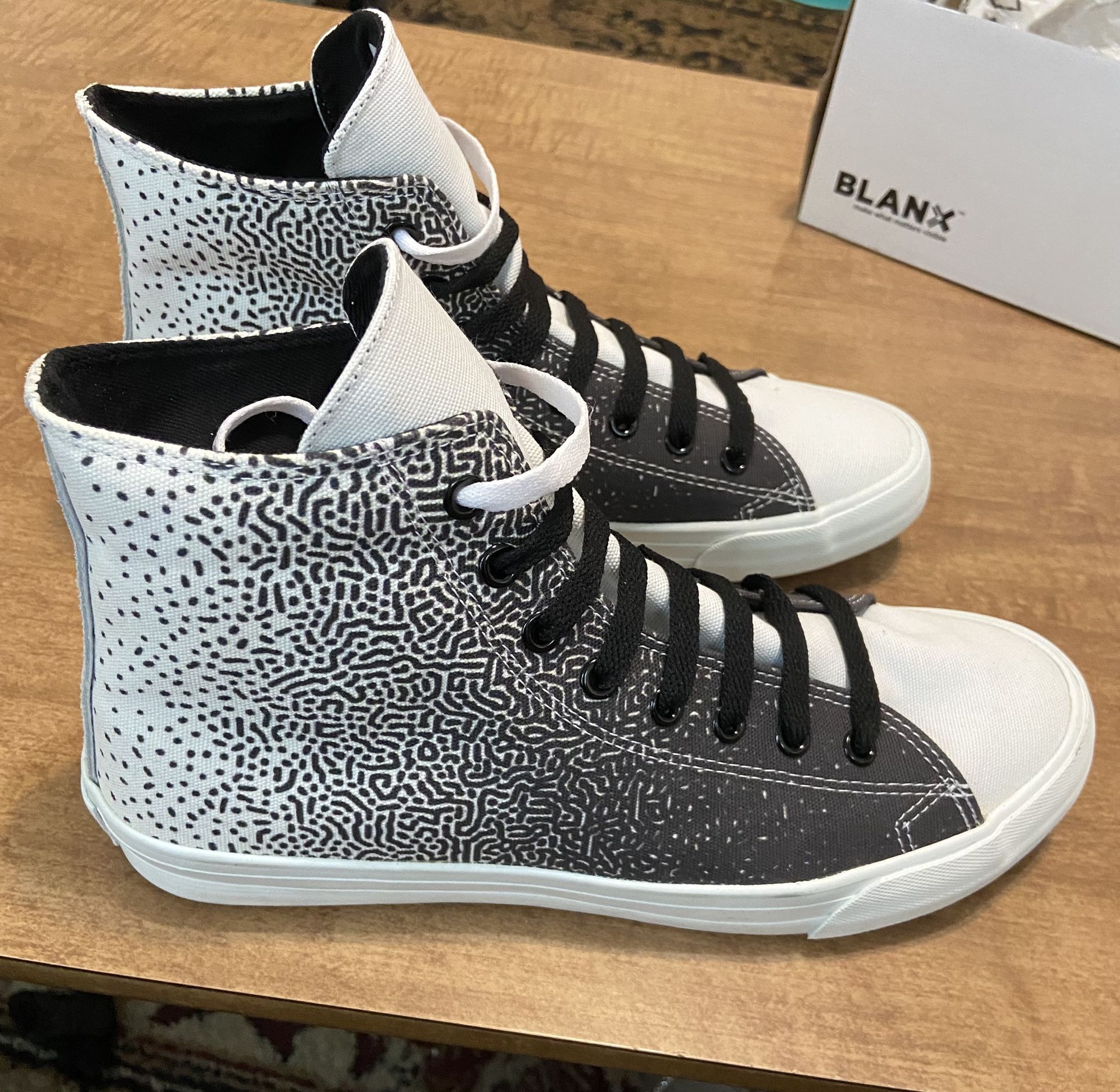 BLANX unisex High-Top Limited-Edition Cotton Casual Canvas Classic Comfortable.