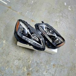 Mercedes-Benz E350 E400 Headlights LED W212 for 2014-2016 Driver Passanger 