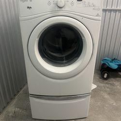 Front Load Whirlpool Washer And Dryer With Pedestal Drawers