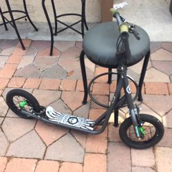 Mongoose Scooter