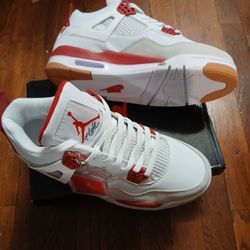 Air Jordan 4s Size 9.5 