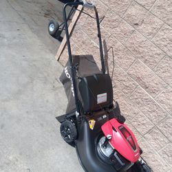 Honda
21 in. 3-in-1 Variable Speed Gas Walk Behind Self-Propelled Lawn Mower with Auto Choke