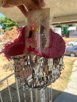 Western party favors