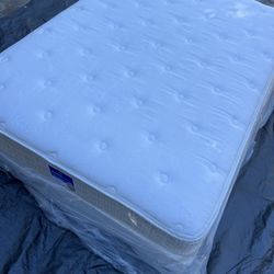 SERTA Full Mattress ONLY!!!