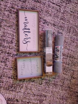 House Stuff Decorations , Wallpaper, Frames , Contact Grip 