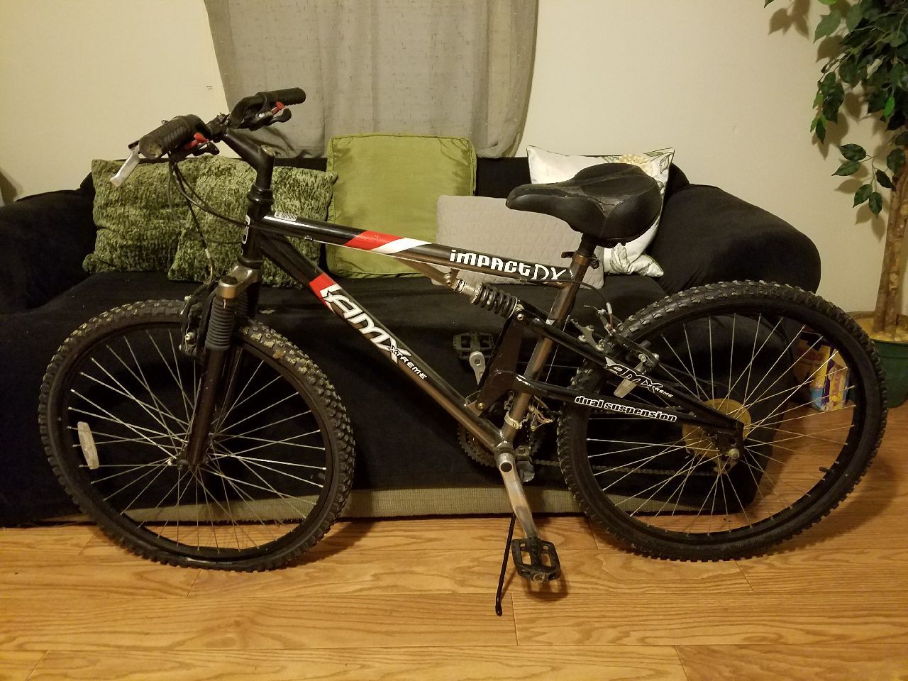 AMX Xtreme Impact DX dual suspension