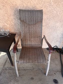 Outdoor chairs 5 for $10