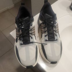 Nike men's lunar shoes