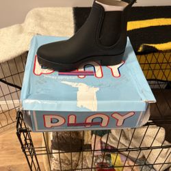 Diny Boot