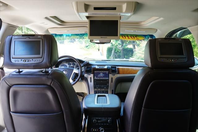 2010 Cadillac Escalade