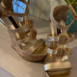 Gold wedges