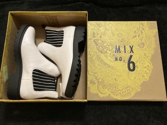 Mix No. 6 Boots Size 8. $30