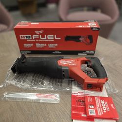 Milwaukee M18 FUEL GEN-2 18V Lithium-Ion Brushless Cordless SAWZALL Reciprocating Saw (Tool-Only)