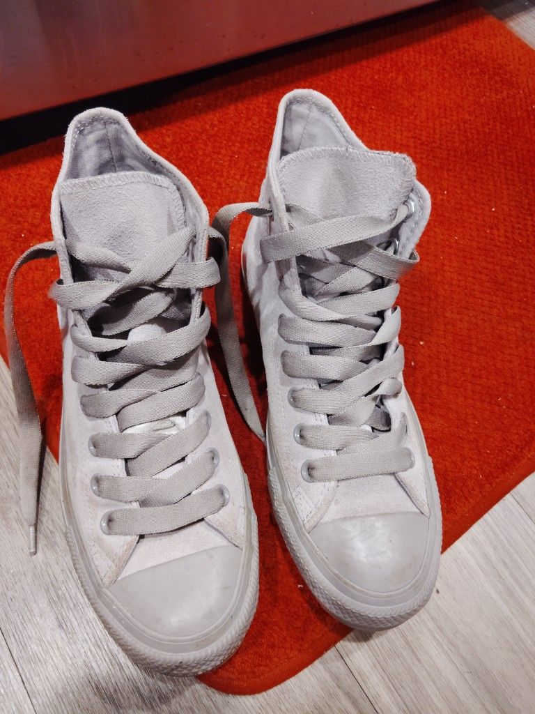 All Star Size 8 Needs Cleaning Gray Suede
