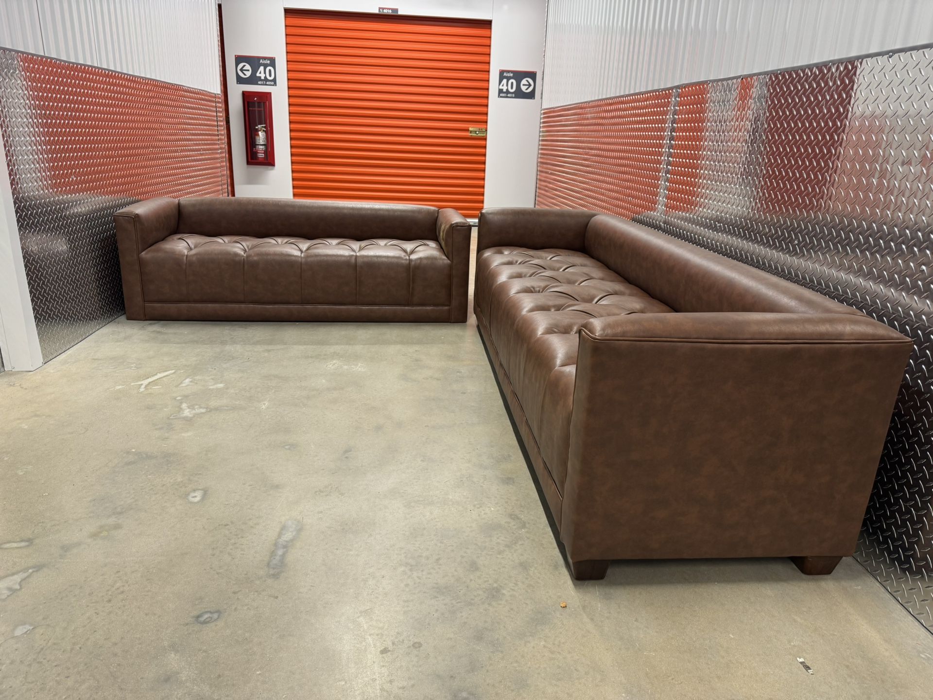 RH- SOFA