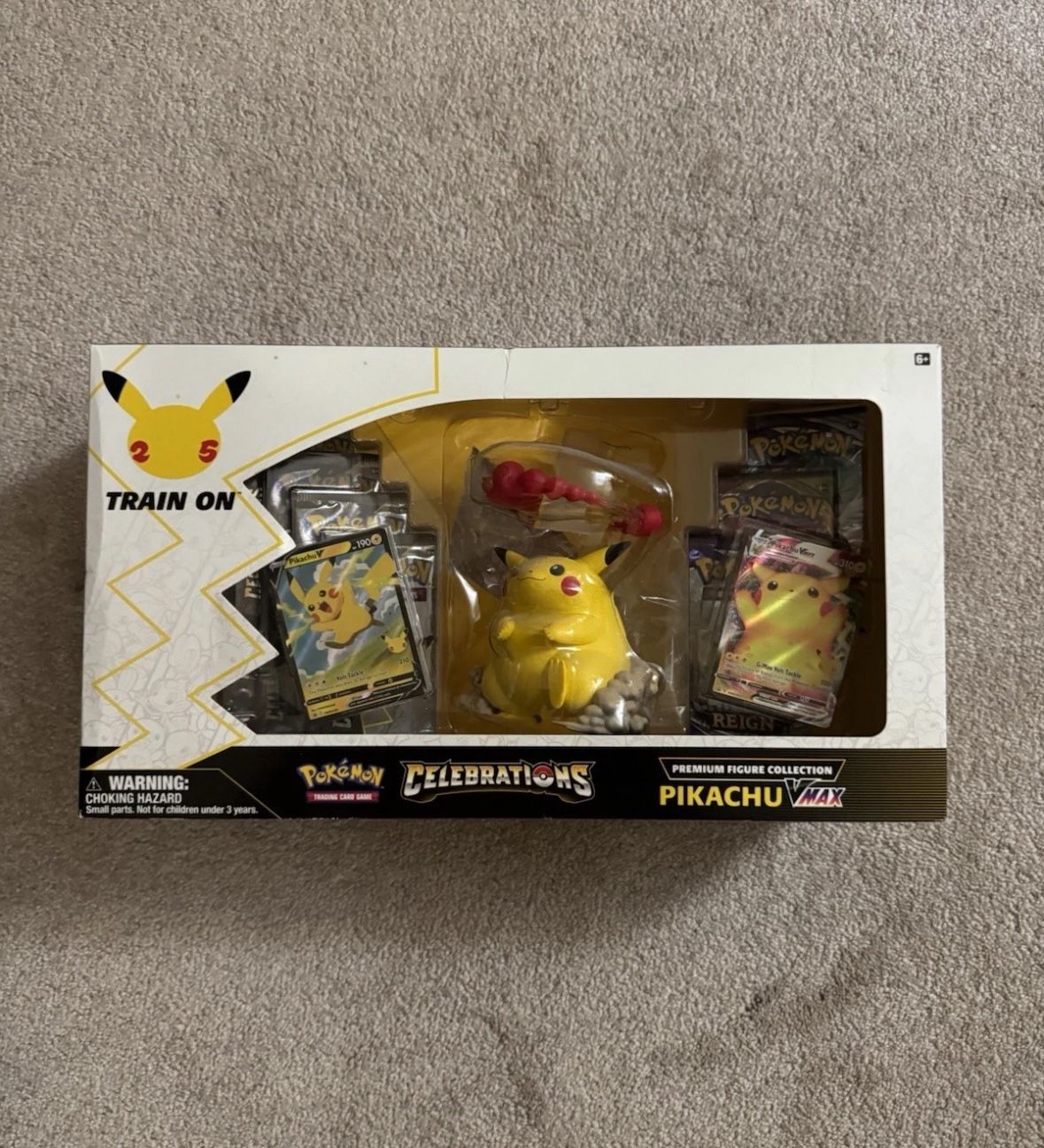 Celebrations Premium Figure Collection Pikachu VMAX Celebrations
