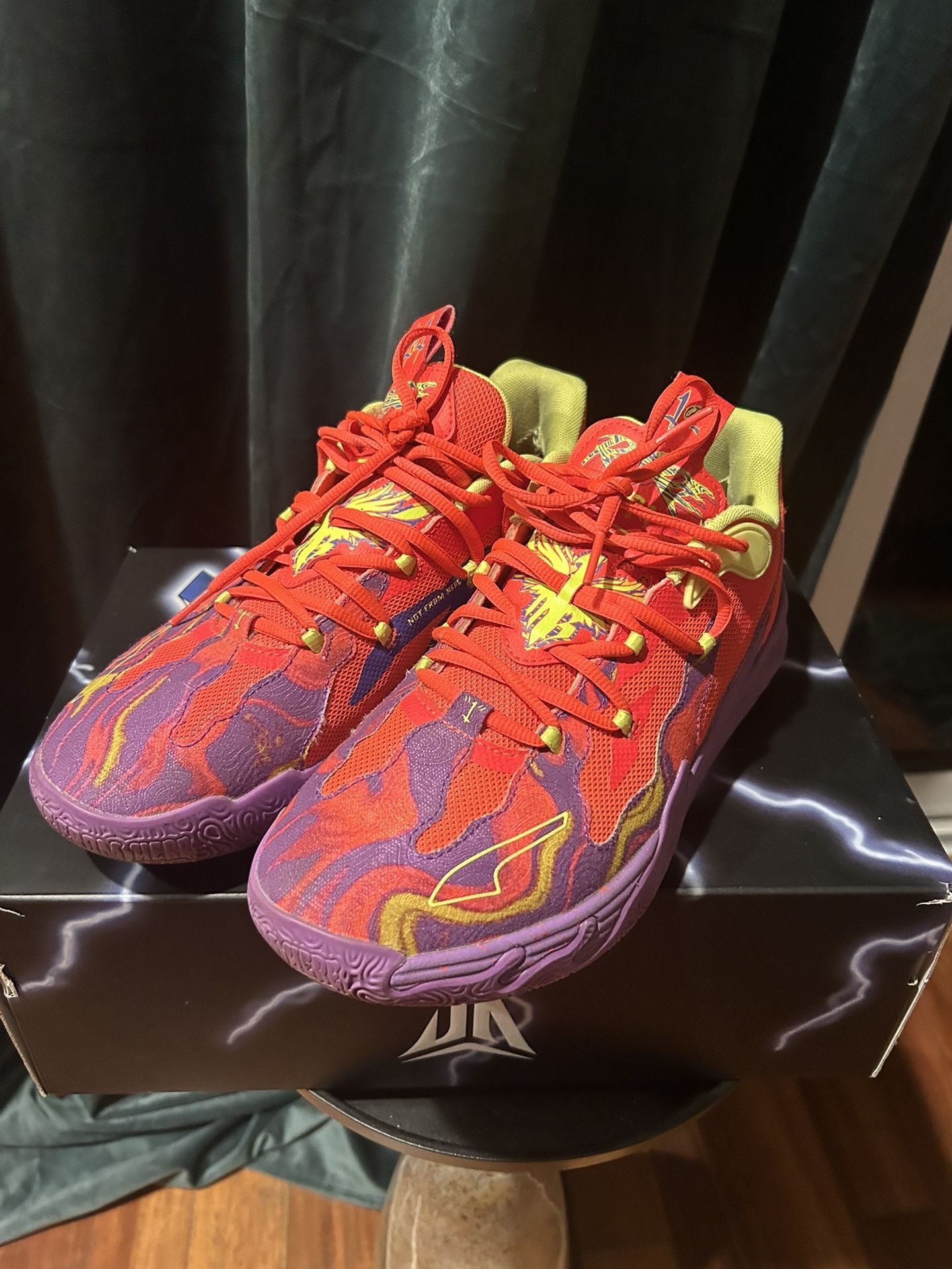 Puma La Melo Ball , size 9