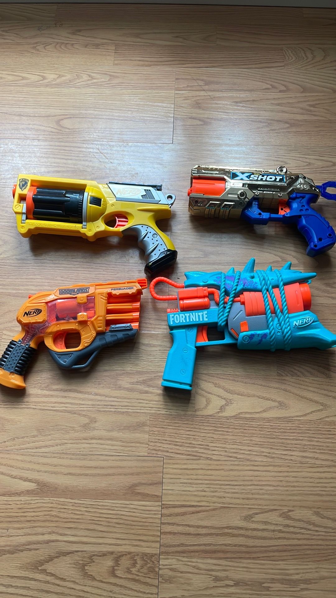 Nerf gun,X Shot gun