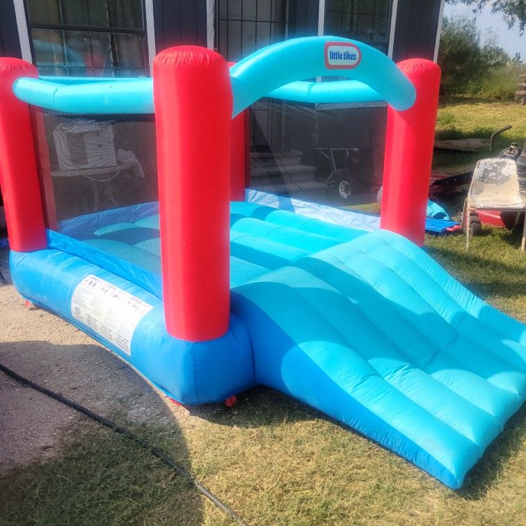 Kids Moonjump