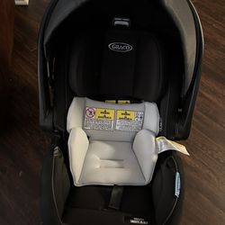 Graco Infant Car Seat Snugfit DLX
