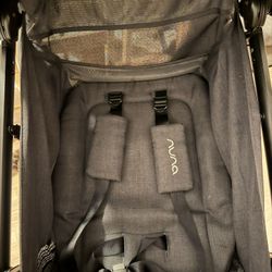 Nuna TRVL Stroller