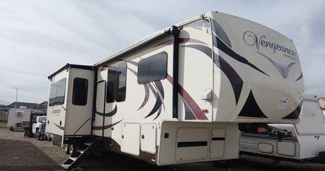 Forest River RV Vengeance Touring Edition 2015