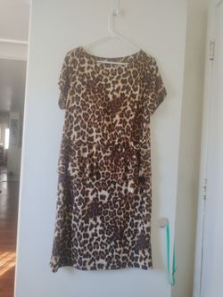 Leopard Print Short Sleeve Midi Dress