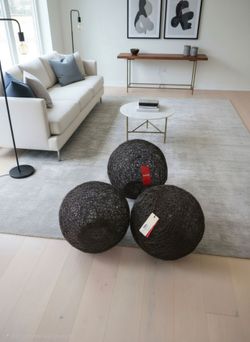 Set of 3 Modern 10" Woven Metal Wire Decorative Orbs – New With Tags